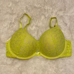 Victoria’s Secret push-up bra 34D new